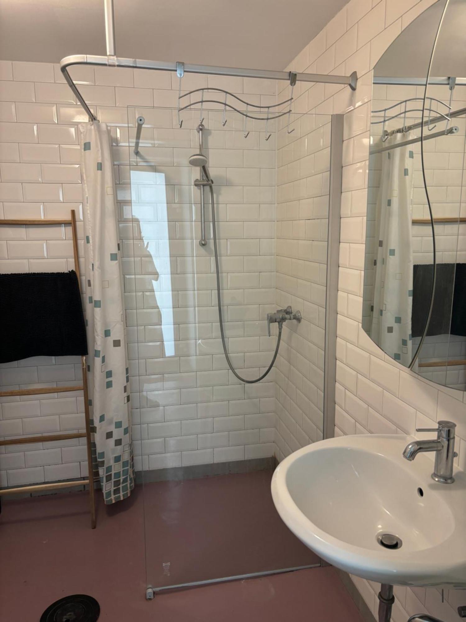 Zentrale Ruhige Ferienwohnung In Berlin Eksteriør bilde